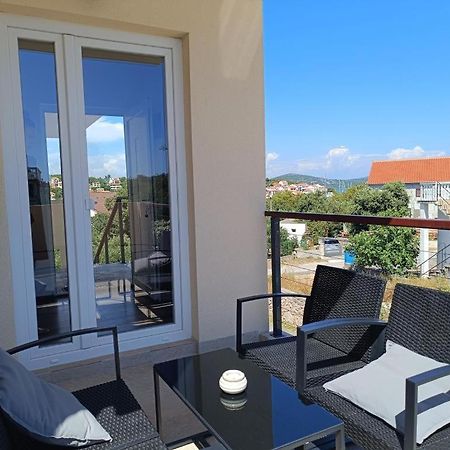 Apartment Dragana, Jezera, Island Murter Экстерьер фото
