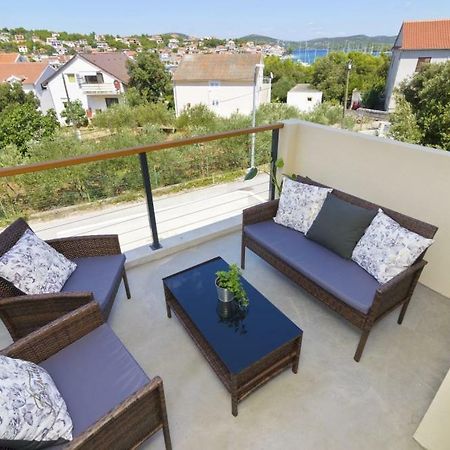 Apartment Dragana, Jezera, Island Murter Экстерьер фото