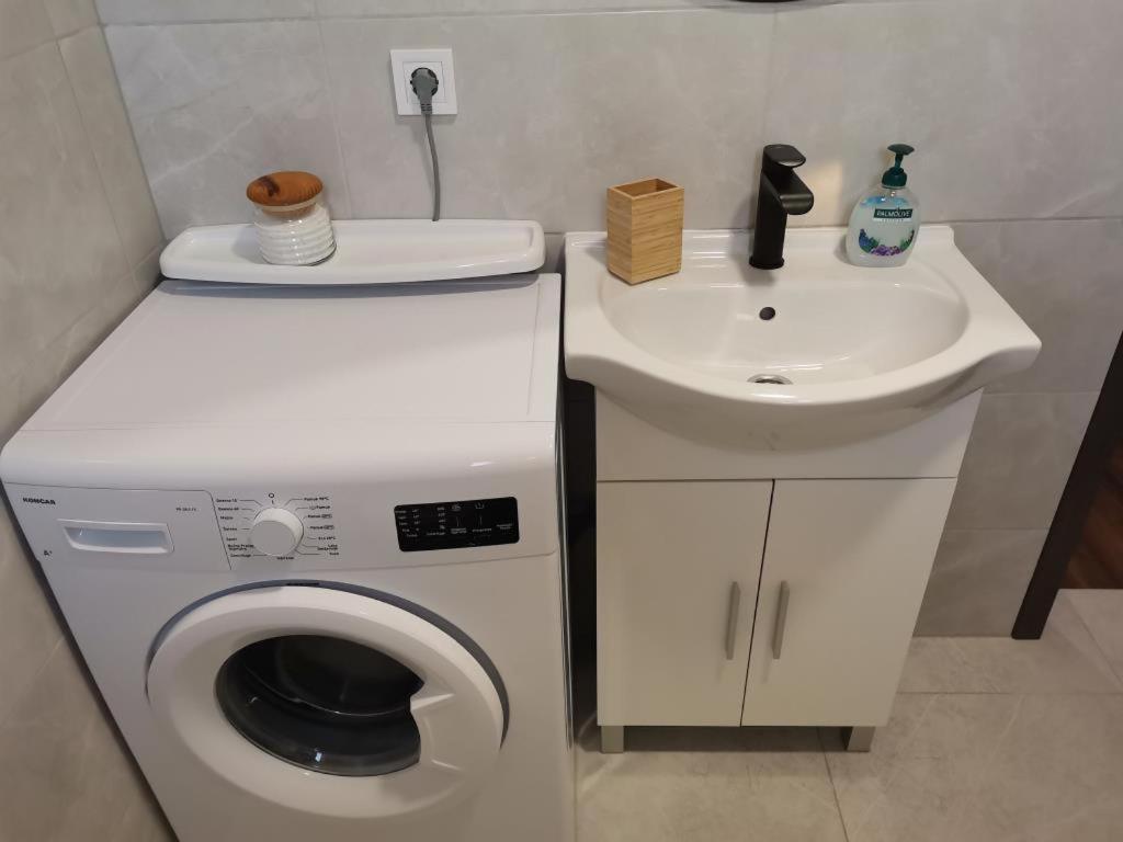 Apartment Dragana, Jezera, Island Murter Экстерьер фото