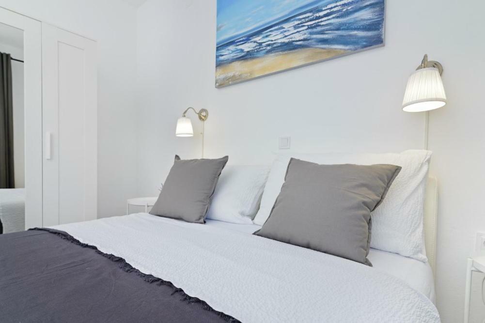 Apartment Dragana, Jezera, Island Murter Экстерьер фото