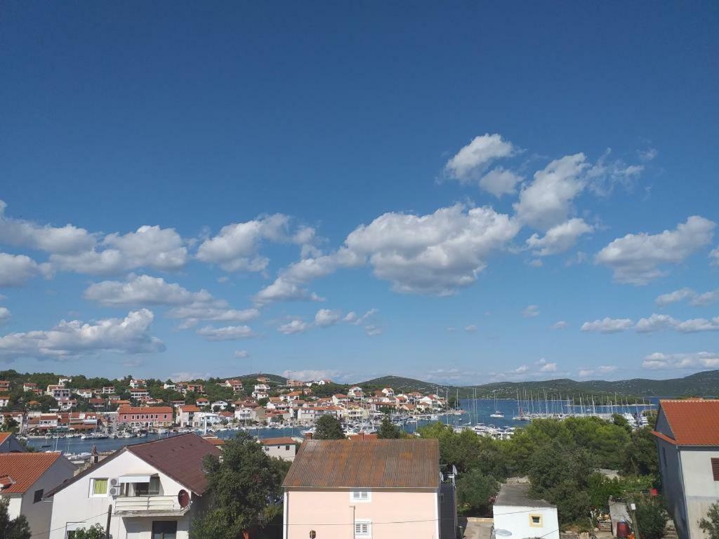 Apartment Dragana, Jezera, Island Murter Экстерьер фото